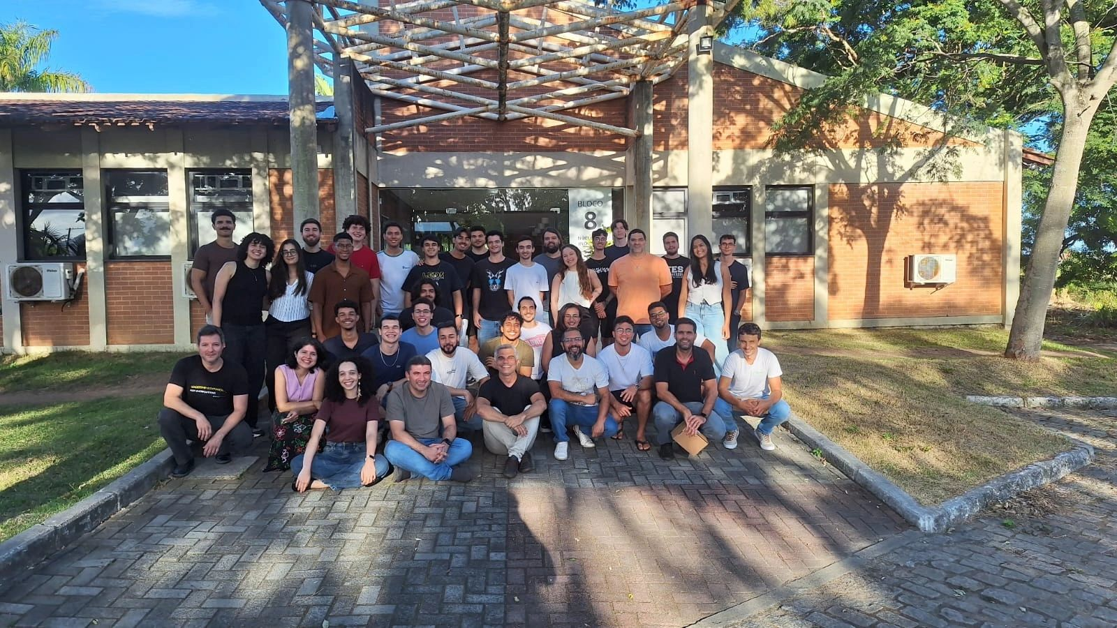 Equipe LEDS no Campus Serra
